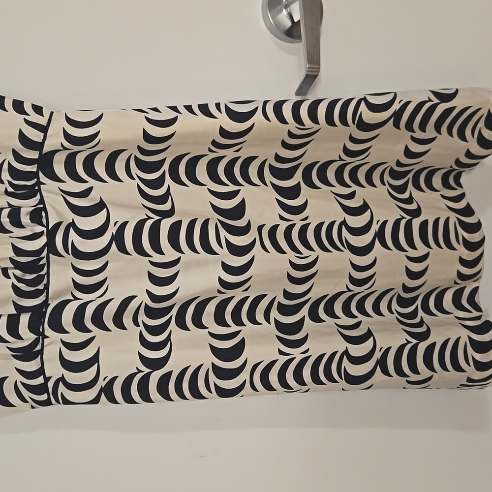 Tory Burch Sophia Half Moon Dress - Picture 2 of 6